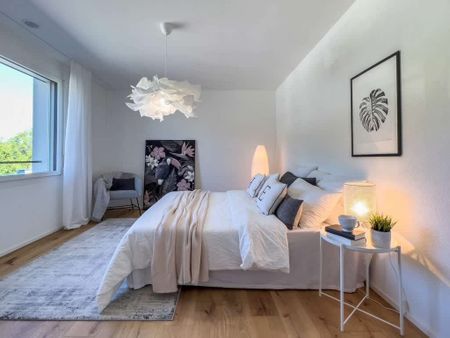 2.5 Zimmer, 75 m², 3. Stock - Foto 2