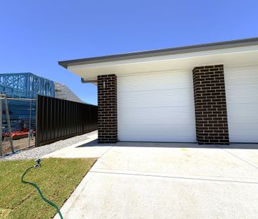 Brand New 2-Bedroom Duplex in the Heart of Lochinvar - Photo 5