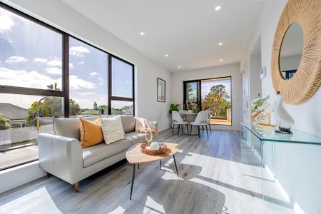 Brand-New Modern Living in Chatswood - 134 Mokoia - Photo 2