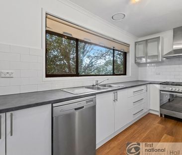 Great 2 Bedroom Unit In Good Location - Photo 3