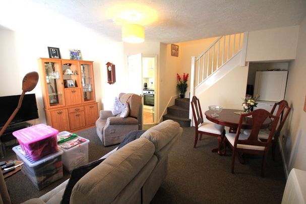 1 bedroom end of terrace house to rent - Photo 1