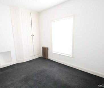 2 bedroom property to rent in Stockport - Photo 3