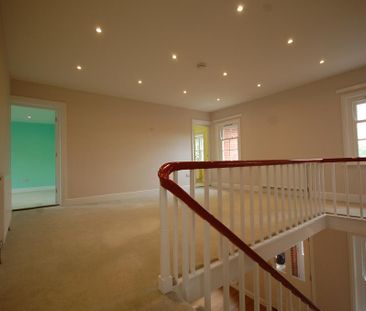 4 bedroom detached house to rent - Photo 5