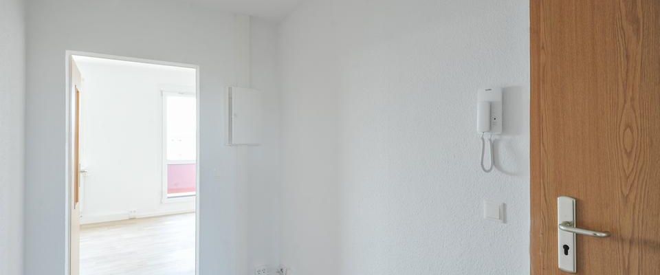 3-Raum-Wohnung mit Balkon! *komplett saniert* - Foto 1