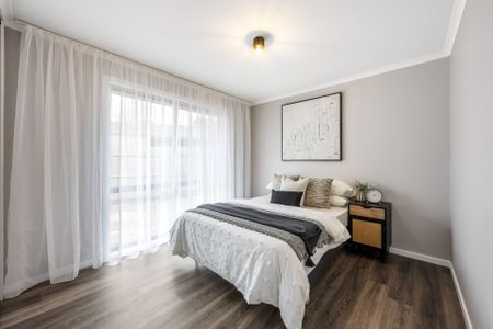 Spacious Family Perfection in Convenient Location - Photo 4