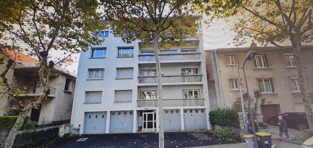 Location Appartement 3 pièces 64m² CHAMALIERES 63400 - Photo 1