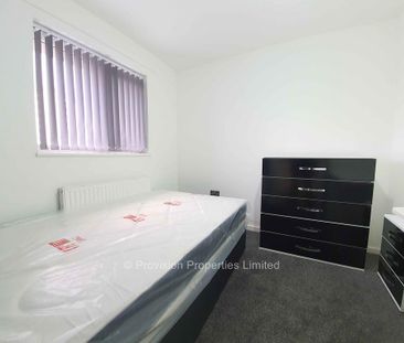 4 bedroom townhouse to rent - Photo 6