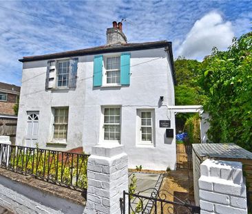 2 bedroom cottage to rent - Photo 2