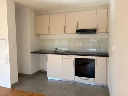 Location Appartement 1 pièce 36m² NANTES 44000 - Photo 3