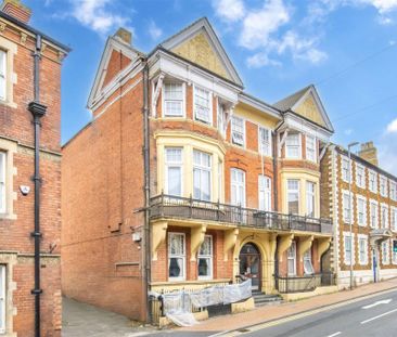 1 bed Apartment To Let - Photo 1