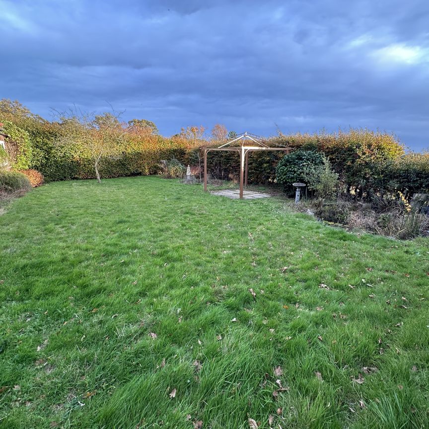 New Road, Great Yarmouth, Catfield - Photo 1