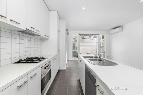 21 Galatea Court, Williamstown - Photo 1