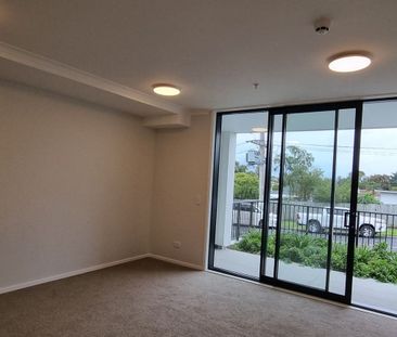 Apartment Full of Sunlight - Photo 4