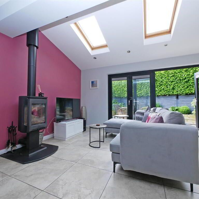 1 Carnbrae Avenue, Newton Park, Four Winds, Belfast, BT8 6NH - Photo 1