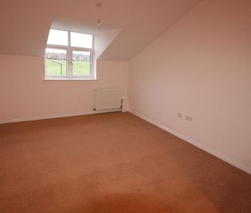 2 bed apartment to rent in Trueman Court, Acklam, TS5 - Photo 4