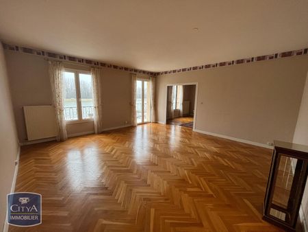Location Appartement 4 pièces 117m² MACON 71000 - Photo 2