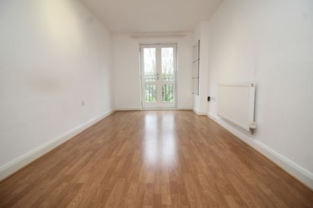 2 Bedroom Apartment - Photo 5