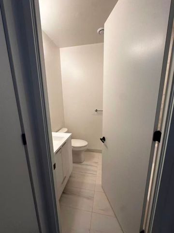 For Lease - 8 Interchange Way Unit# 3703, Vaughan, Ontario - Photo 2