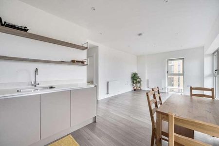 Flagstaff Road, Green, RG2 - Photo 3