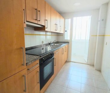 UNFURNISHED APARTMENT, AIR CONDITIONING, COMMUNITY POOL, PARKING, T... - Photo 4