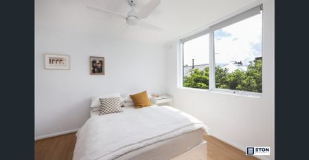 Renovated Elegance in a Prime Inner-West Location - Photo 2