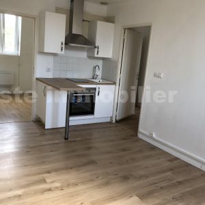 Location Appartement 2 pièces 34m² LILLE 59000 - Photo 2
