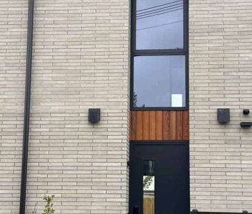 Stylish in St Albans - Photo 4