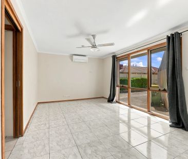 2 BEDROOM UNIT FOR RENT IN ST ALBANS - Photo 1