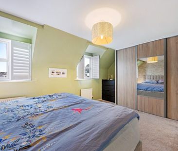 3 bedroom end of terrace house to rent - Photo 1