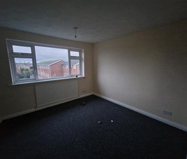 2 bedroom maisonette to rent - Photo 3