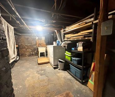 $1,699 / 2 br / 1 ba / 44 Spring st unit 1 - Photo 5