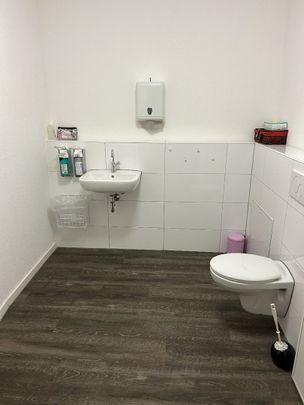 Attraktive Büro-/Praxisfläche mit vielen Möglichkeiten im Zentrum von Brilon! - Foto 1