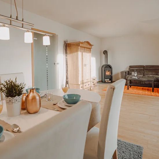 Mietwohnung mit Fernblick-Balkon uvm. - Photo 1