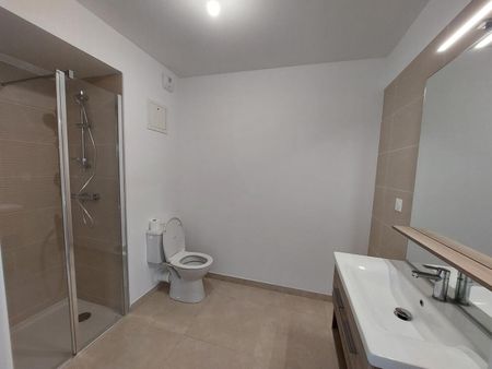 location Appartement T2 DE 38.42m² À HYERES - Photo 5