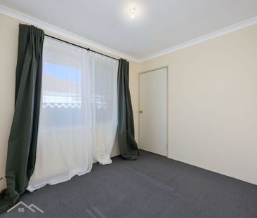 Stylish & Low-Maintenance 3x2 Villa in Convenient Location - Photo 4