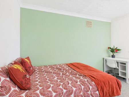 4 bedroom terraced house to rent - Photo 5