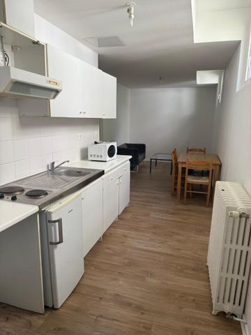 Location Appartement 2 pièces 39m² BORDEAUX 33000 - Photo 4