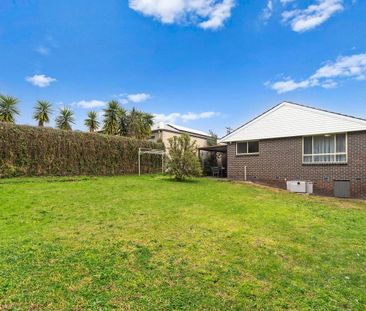 Quiet Court Living in a Prime Frankston South Locale - Photo 4
