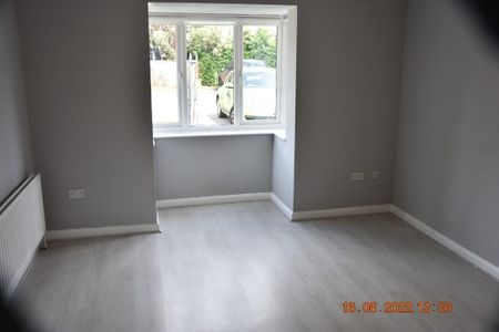 2 bedroom cluster house to rent - Photo 3