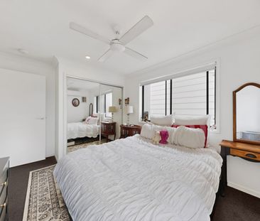 Modern 3-Bedroom Townhouse in Manly West – Quiet, Cozy, and Convenient - Photo 6