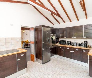 Hill Lane, Southampton - Photo 3