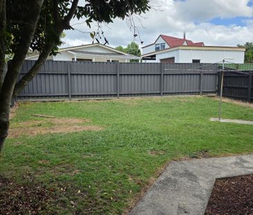 3 beds on Fergusson - Photo 2