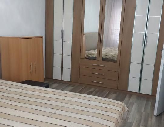 vermiete befristet für 3 Jahre möblierte 3,5 Zimmer Wohnung - Photo 1