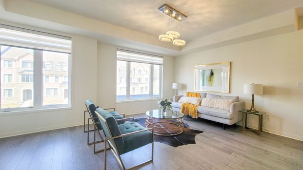 For Lease - 89 WILLIAM F. BELL Parkway, Richmond Hill, Ontario - Photo 1