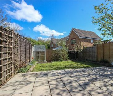 2 bedroom end of terrace house to rent - Photo 5