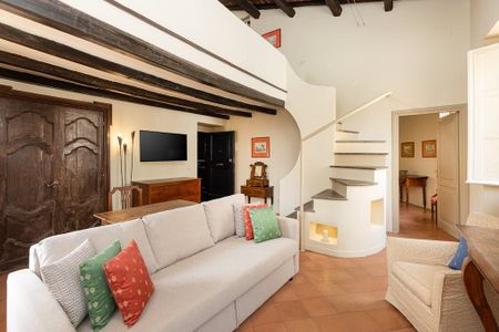 Vicolo dei Modelli, Rome, Lazio 00187 - Photo 5