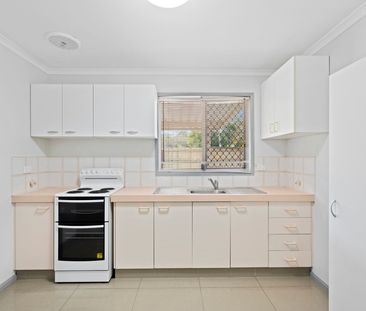 26 Penrose Avenue, 4165, Redland Bay Qld - Photo 3