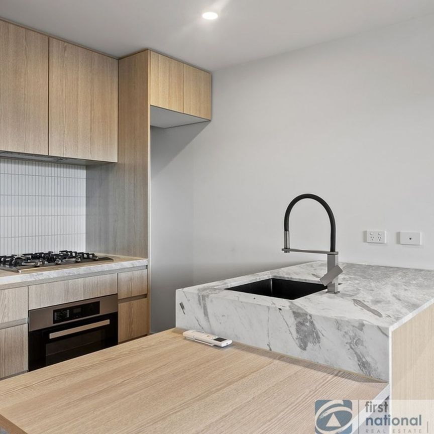 The heart of Hawthorn East - Photo 1