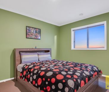 Stunning Family Home in Great Location - Photo 5