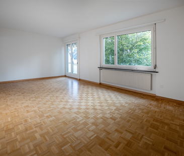 3.5-ZIMMERWOHNUNG IM HOCHPARTERRE MIT SICHT AUF DEN ZÜRISEE - Foto 4